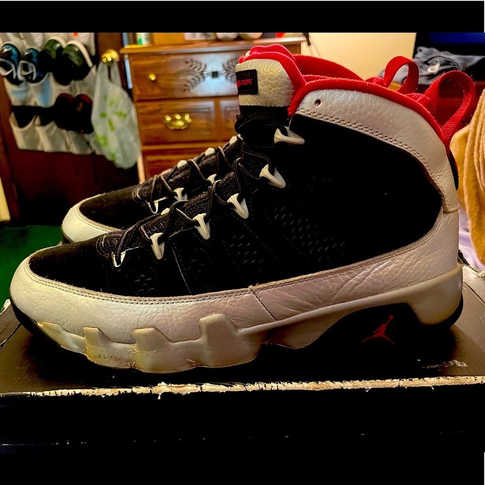 Jordan 9 Retro Johnny Kilroy (2012) Size 9.5
